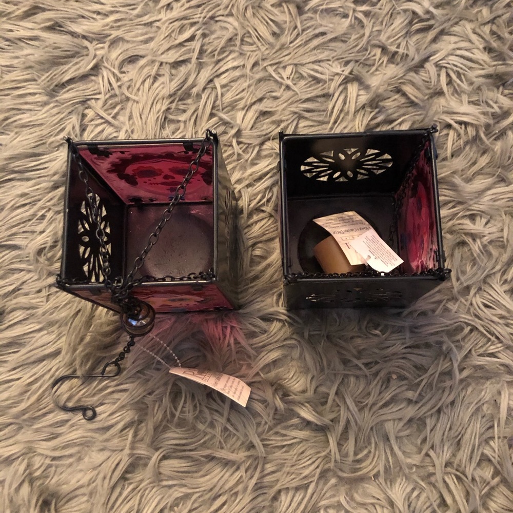 Hanging lantern decor